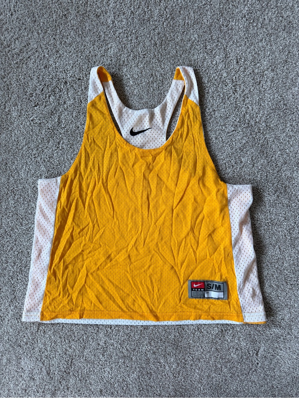 Nike Yellow and White Reversible Sport Pinnie